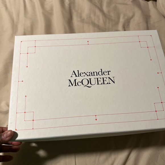 Perfect conditions I only used them for 4 hrs - Picture 1 of 5